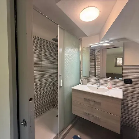 La Conchiglia Apartment *